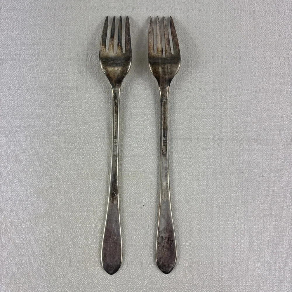 Vintage International‎ Silver Holmes & Edward's FIRST LADY Grille Forks Set Of 2